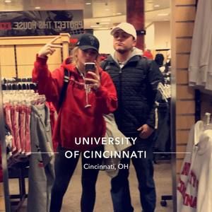 Meet your Posher, Carrie